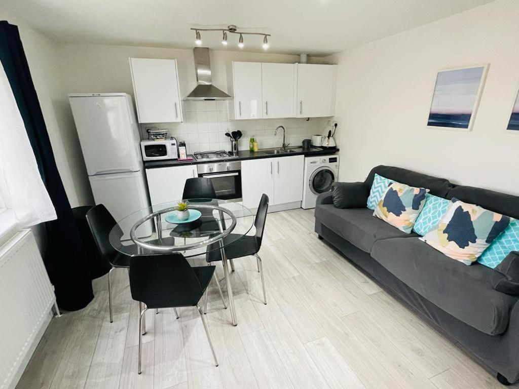 Enfield Chase Apartment Екстер'єр фото
