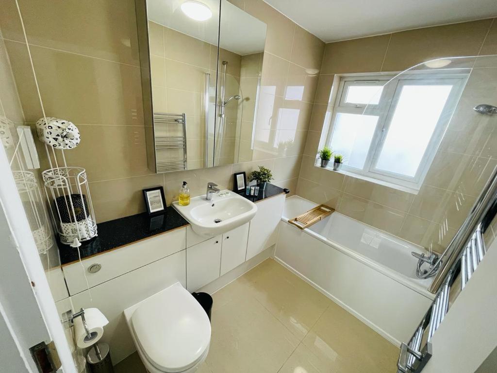 Enfield Chase Apartment Екстер'єр фото